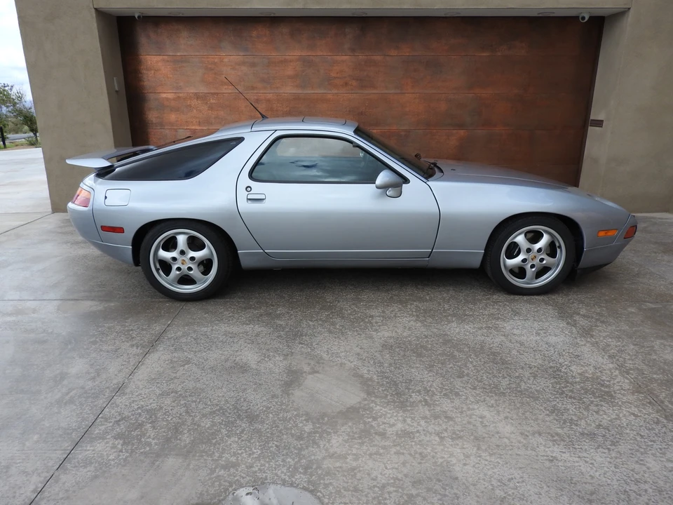 1994 Porsche 928 GTS - Image 2 of 31