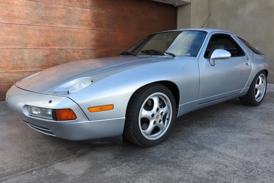 1994 Porsche 928 GTS - Image 8 of 31