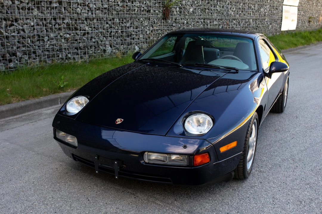1994 Porsche 928 GTS - Image 9 of 31