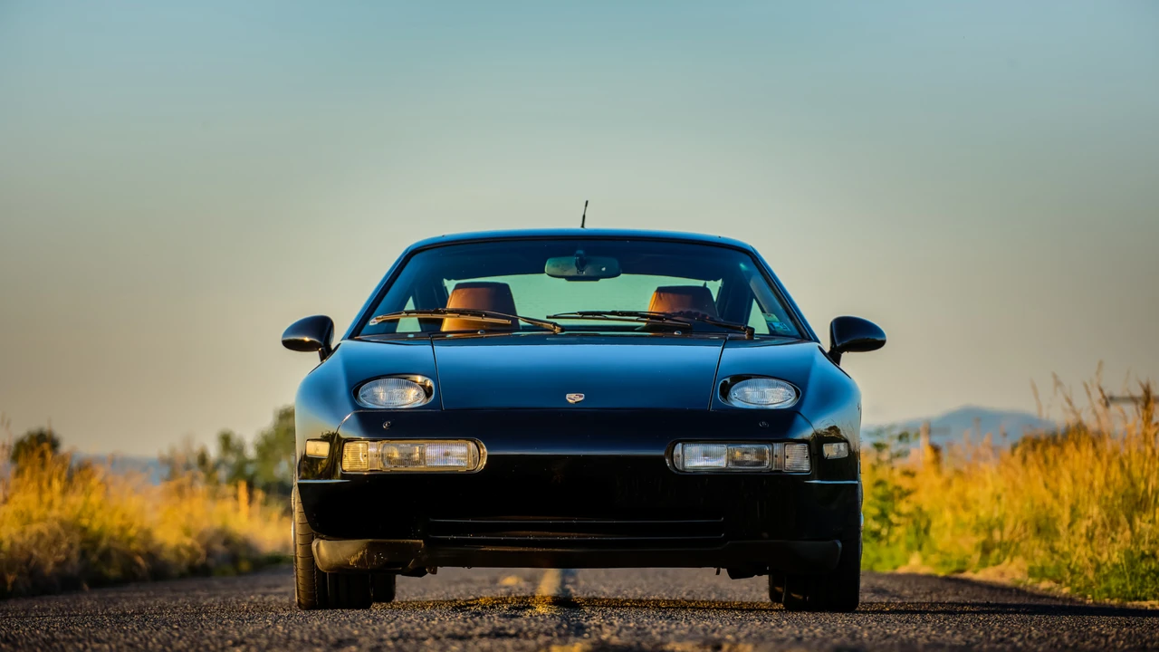 1994 Porsche 928 GTS - Image 10 of 31