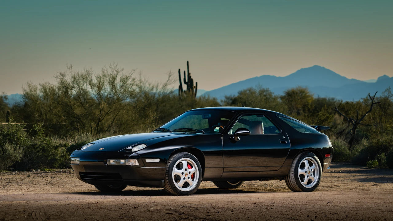 1994 Porsche 928 GTS - Image 5 of 31