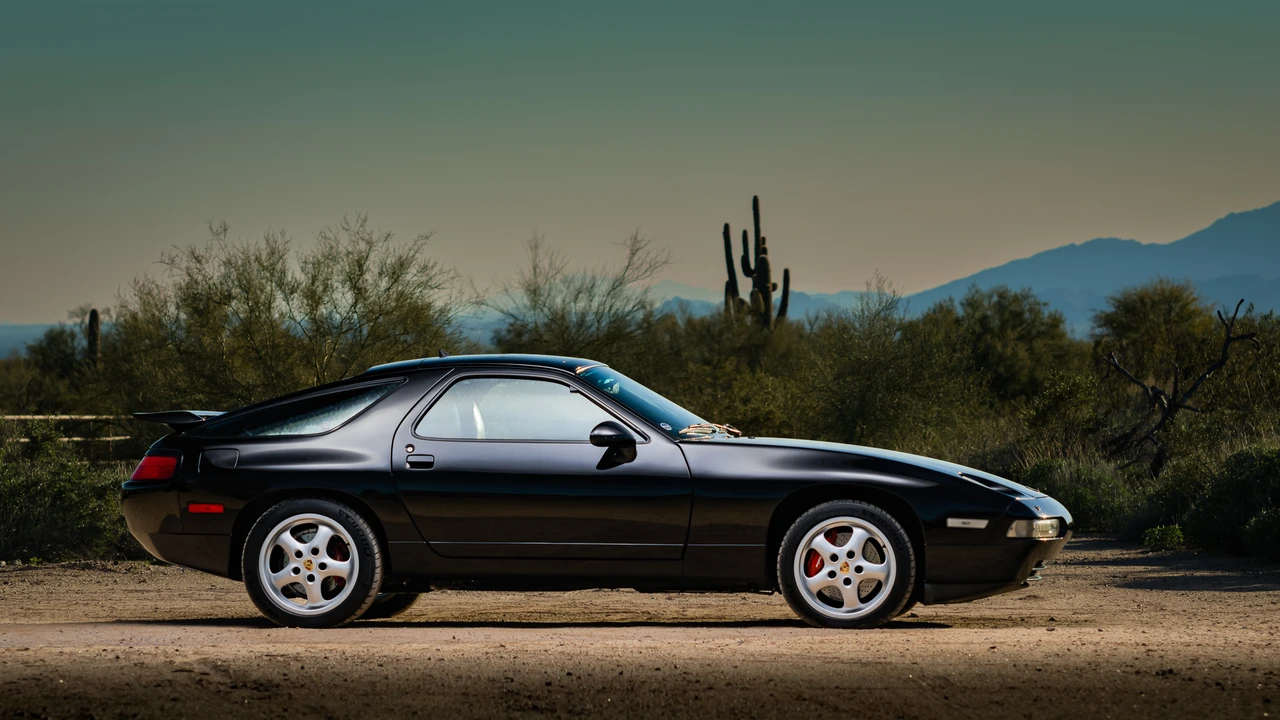 1994 Porsche 928 GTS - Image 22 of 31