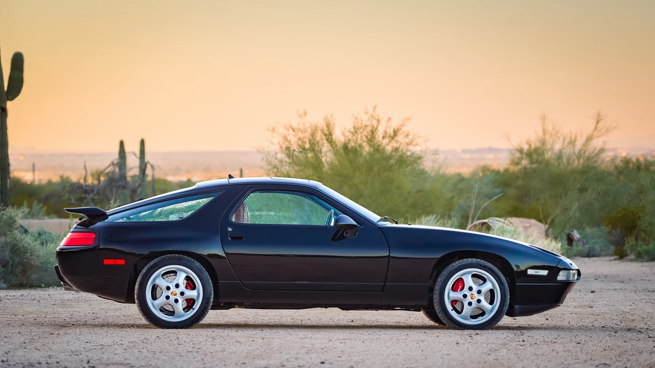 1994 Porsche 928 GTS - Image 23 of 31