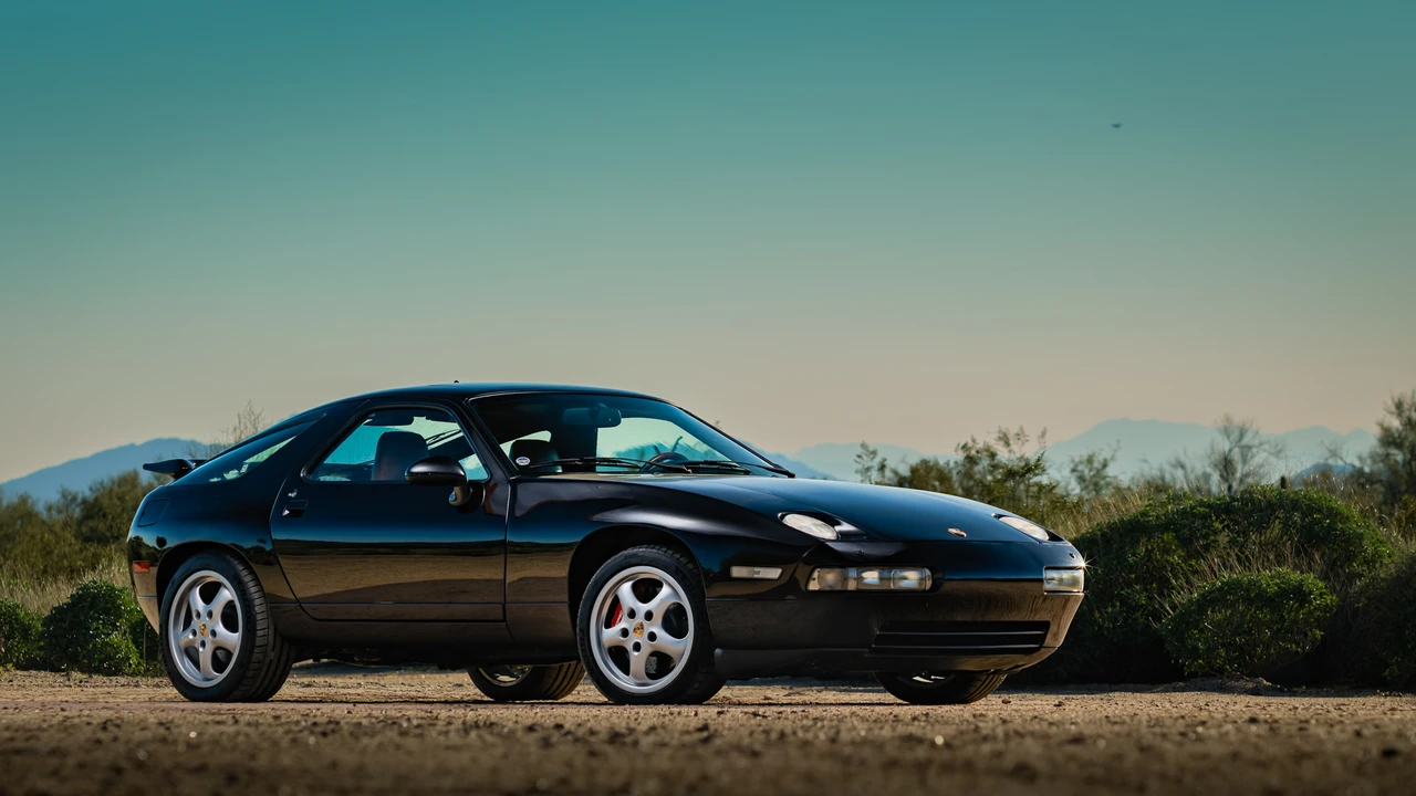 1994 Porsche 928 GTS - Image 24 of 31