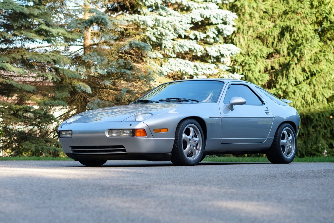 1994 Porsche 928 GTS - Image 7 of 31