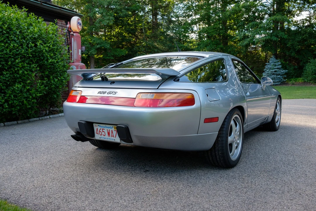 1994 Porsche 928 GTS - Image 19 of 31