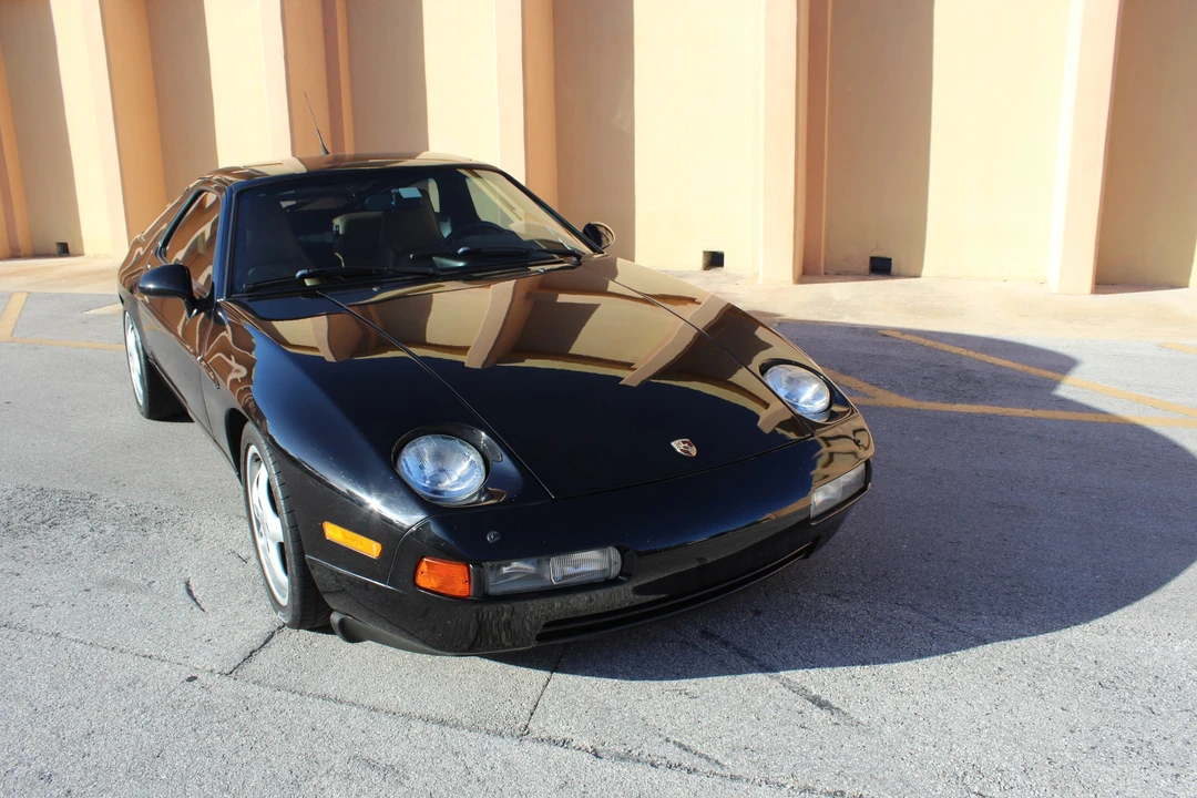 1994 Porsche 928 GTS - Image 5 of 31