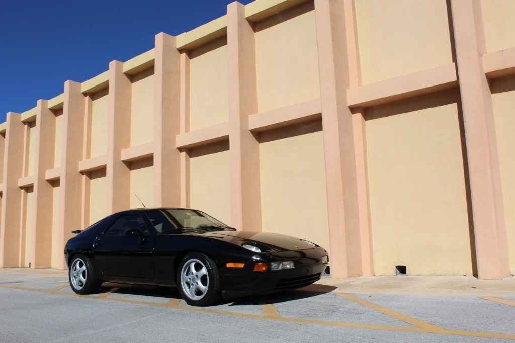 1994 Porsche 928 GTS - Image 9 of 31