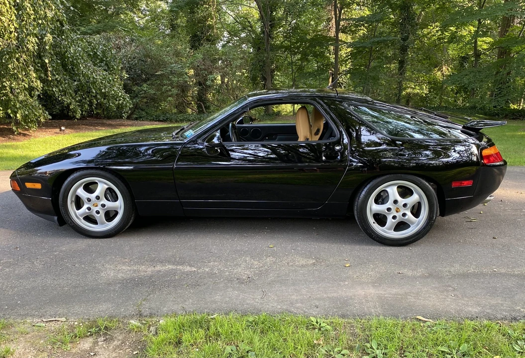 1994 Porsche 928 GTS - Image 11 of 31