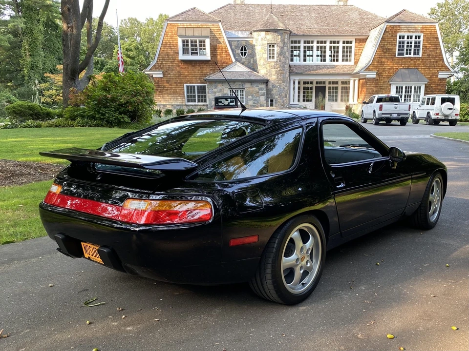 1994 Porsche 928 GTS - Image 8 of 31