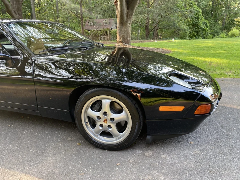 1994 Porsche 928 GTS - Image 23 of 31