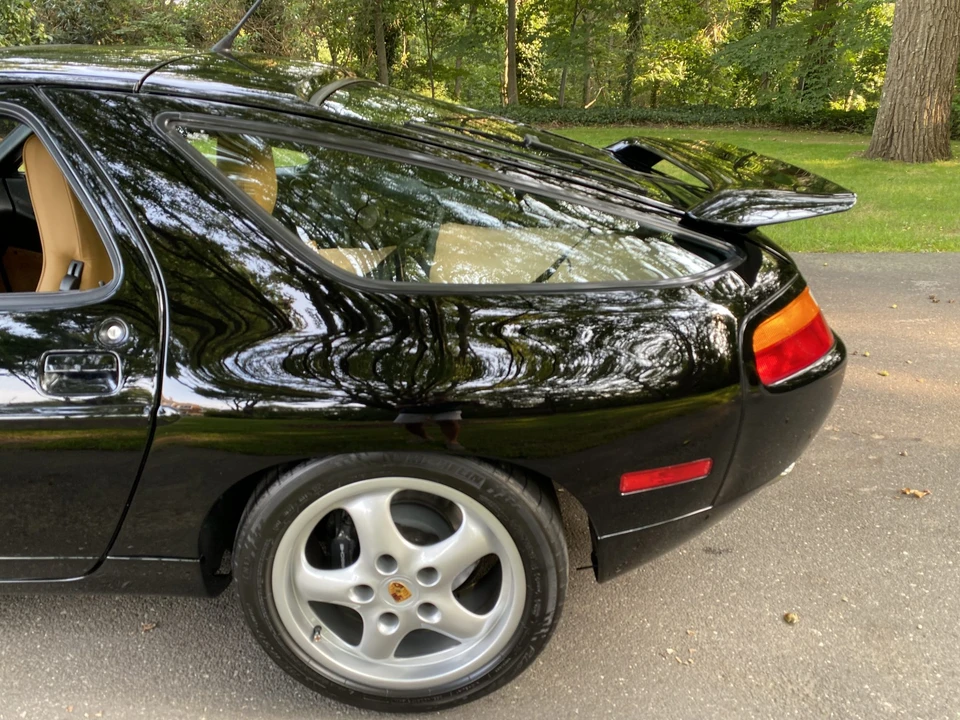 1994 Porsche 928 GTS - Image 17 of 31