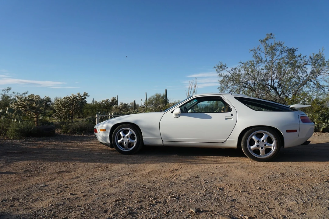 1994 Porsche 928 GTS - Image 2 of 31
