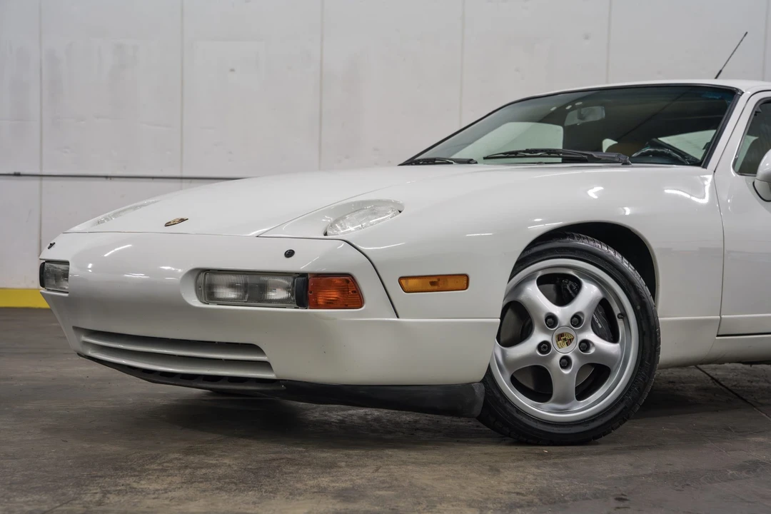 1994 Porsche 928 GTS - Image 14 of 31