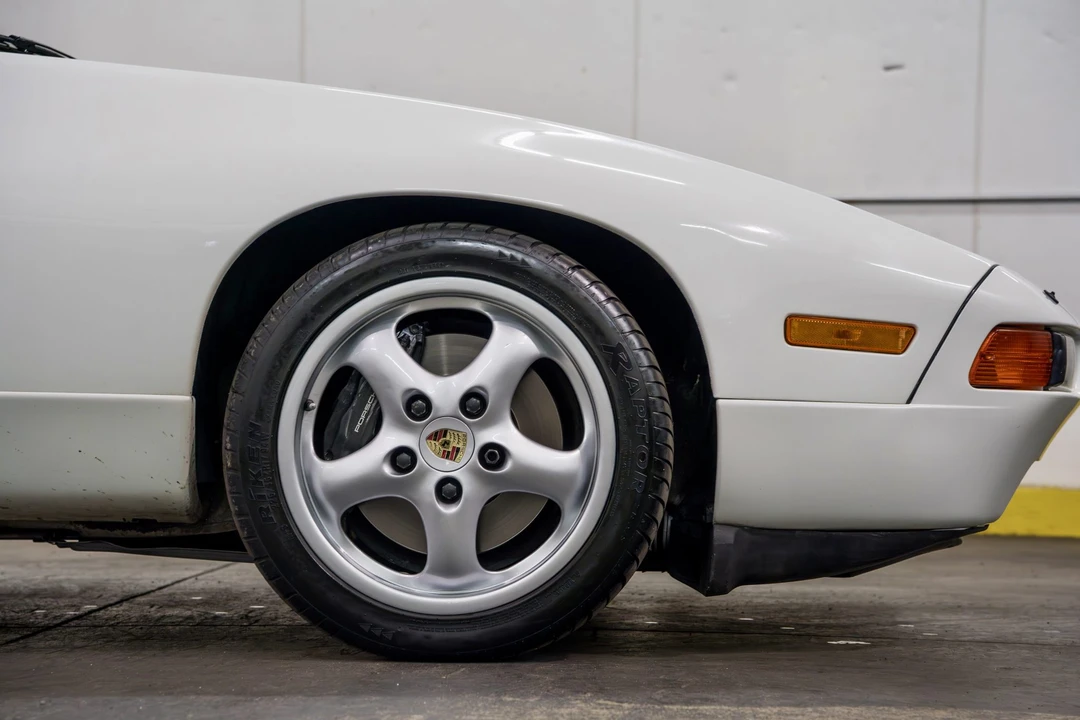 1994 Porsche 928 GTS - Image 21 of 31