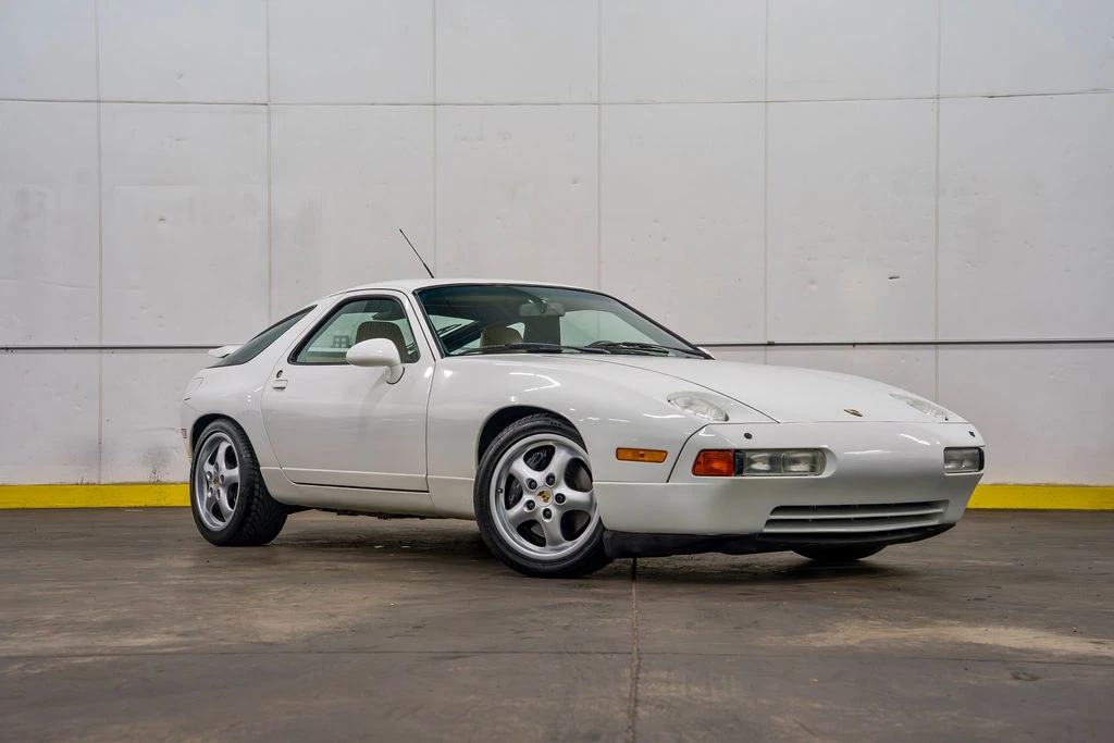 1994 Porsche 928 GTS - Image 9 of 31