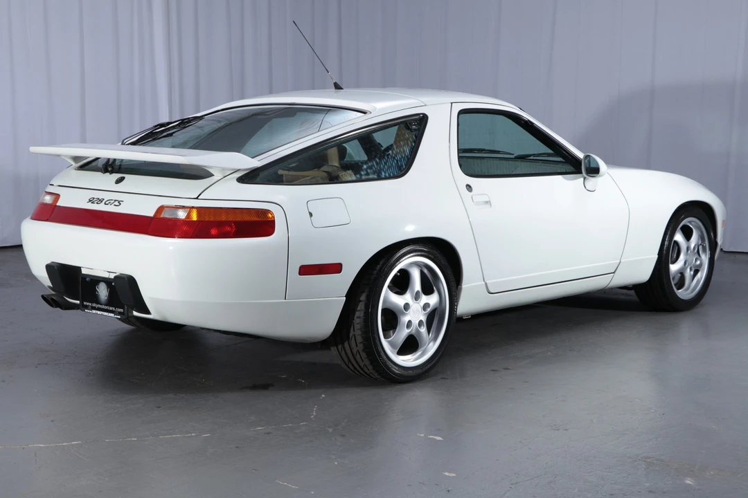 1994 Porsche 928 GTS - Image 8 of 31