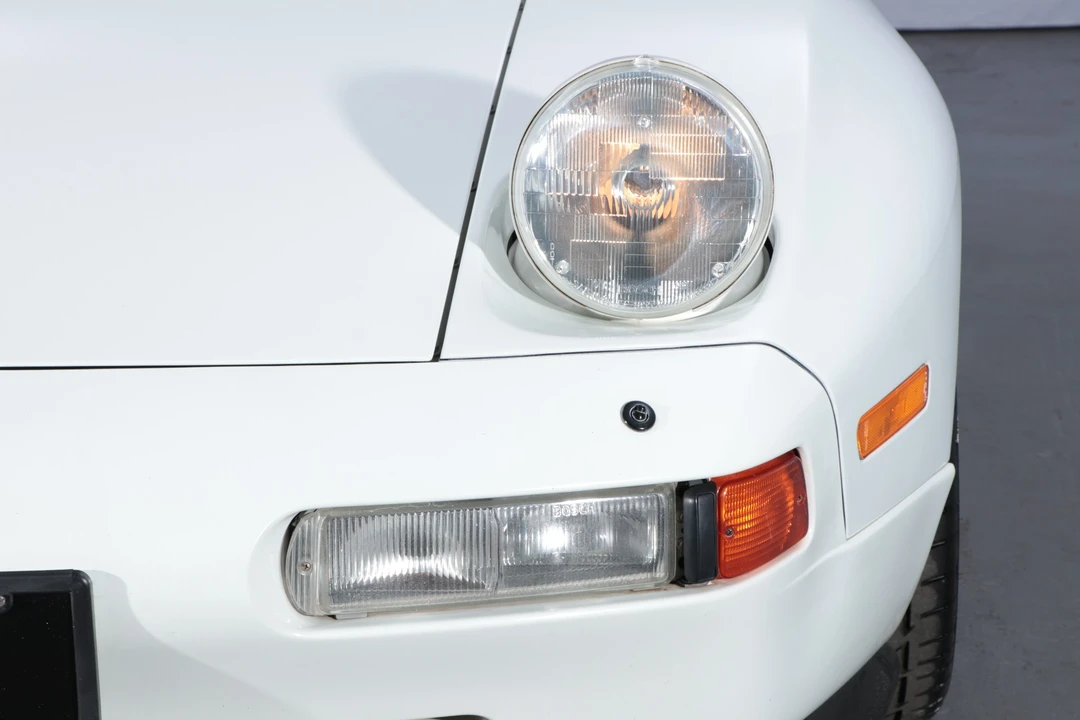 1994 Porsche 928 GTS - Image 11 of 31