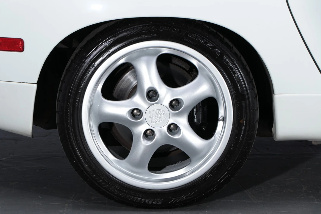 1994 Porsche 928 GTS - Image 22 of 31