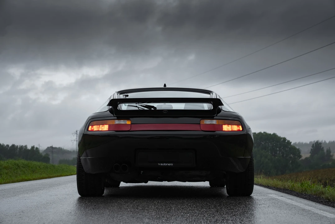 1994 Porsche 928 GTS - Image 14 of 31