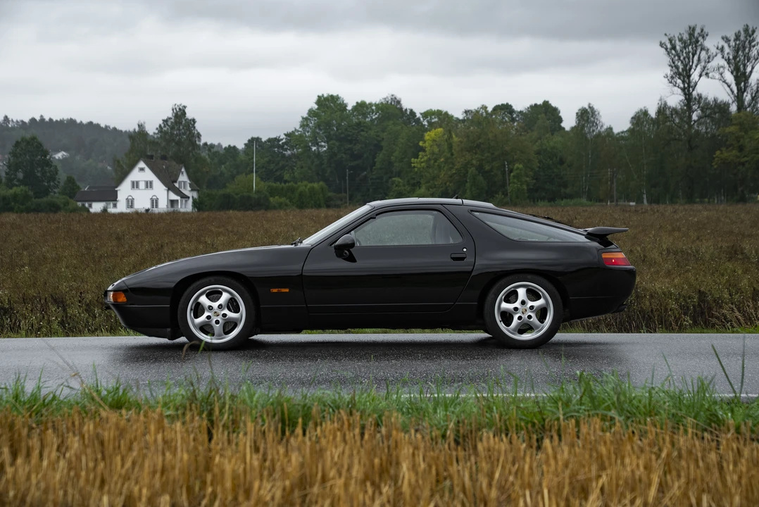 1994 Porsche 928 GTS - Image 4 of 31