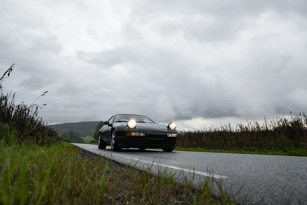 1994 Porsche 928 GTS - Image 27 of 31