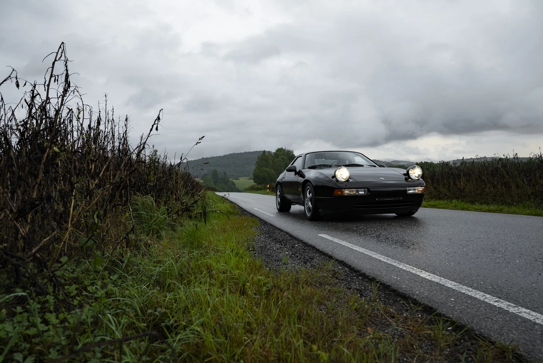 1994 Porsche 928 GTS - Image 28 of 31