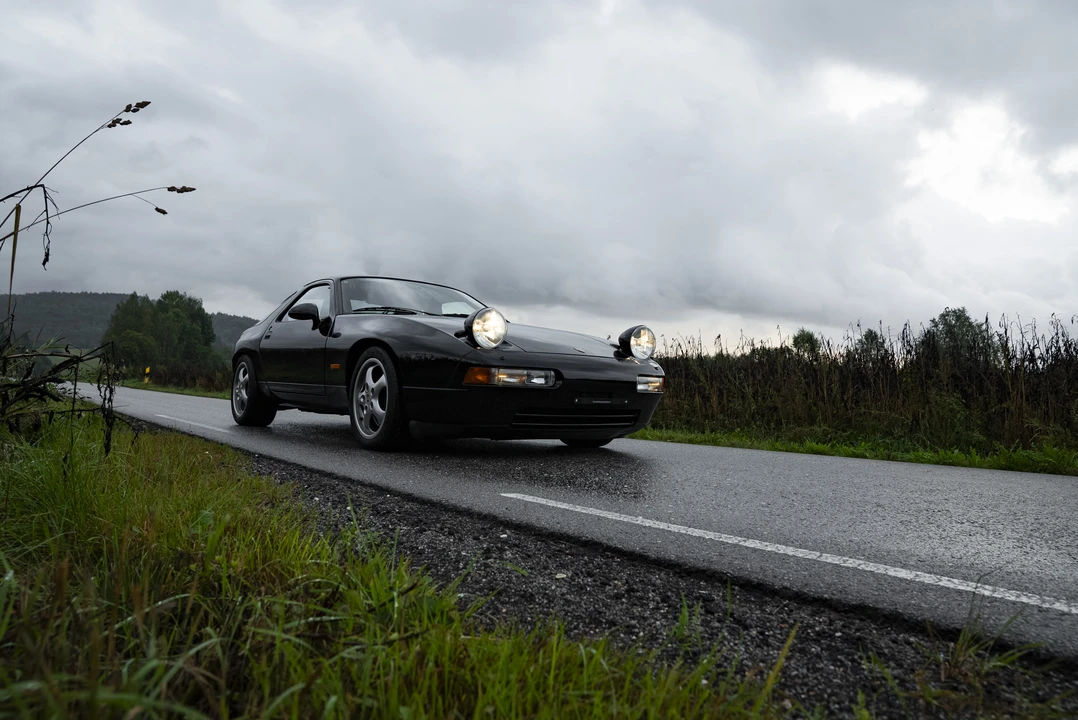 1994 Porsche 928 GTS - Image 29 of 31