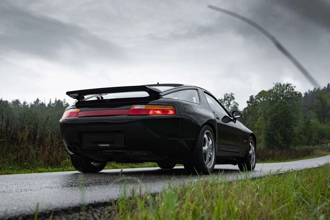 1994 Porsche 928 GTS - Image 15 of 31