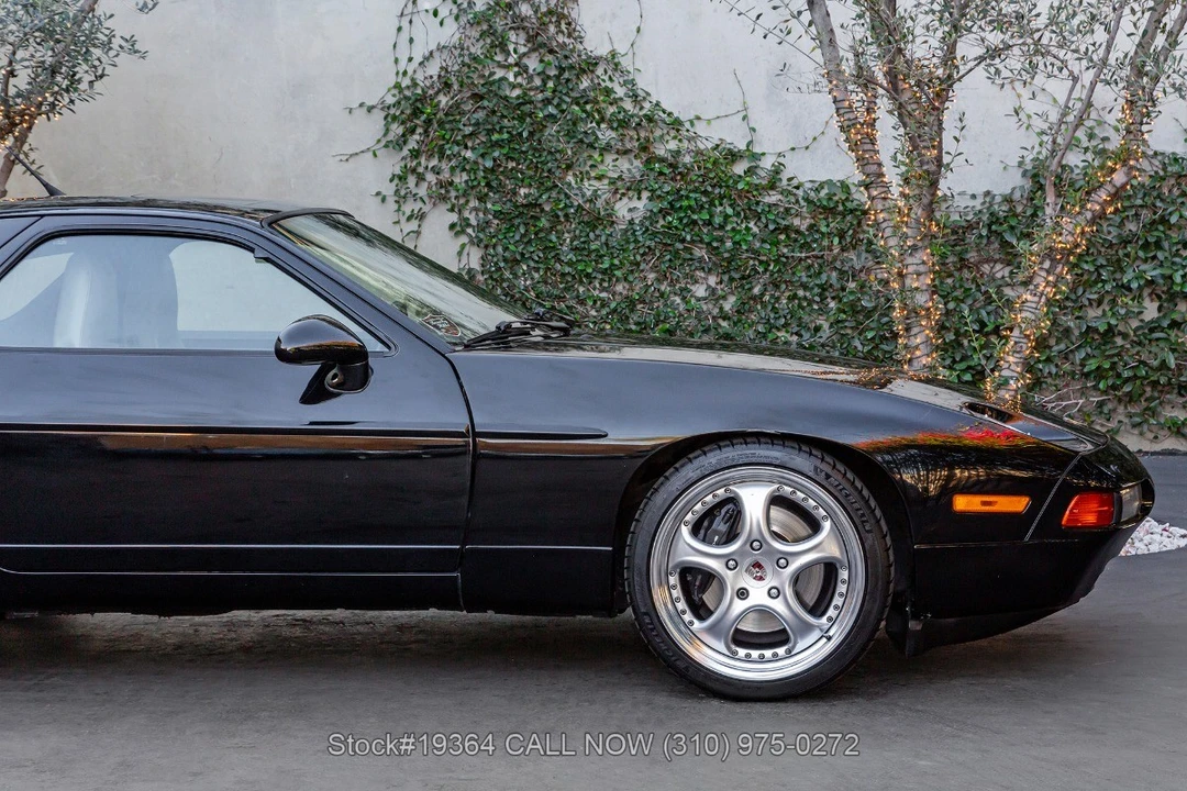 1994 Porsche 928 GTS - Image 12 of 31