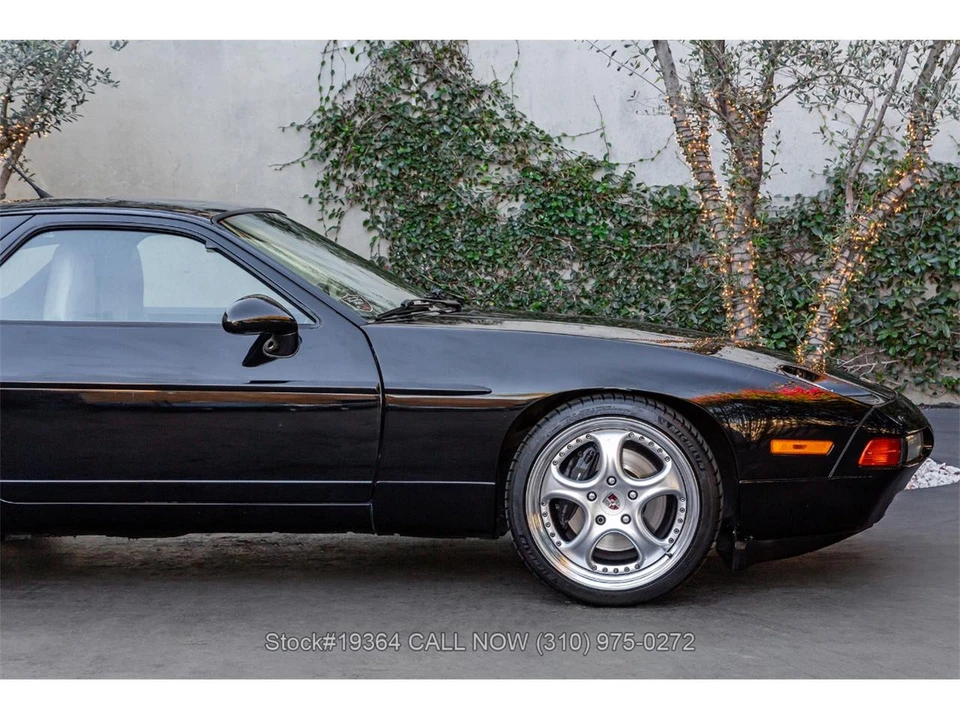 1994 Porsche 928 GTS - Image 10 of 31