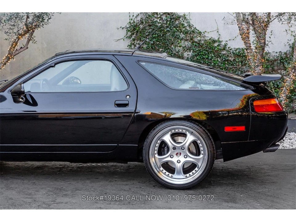 1994 Porsche 928 GTS - Image 13 of 31