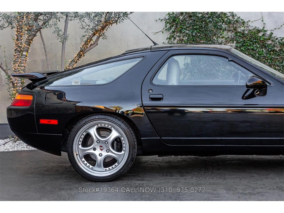 1994 Porsche 928 GTS - Image 11 of 31