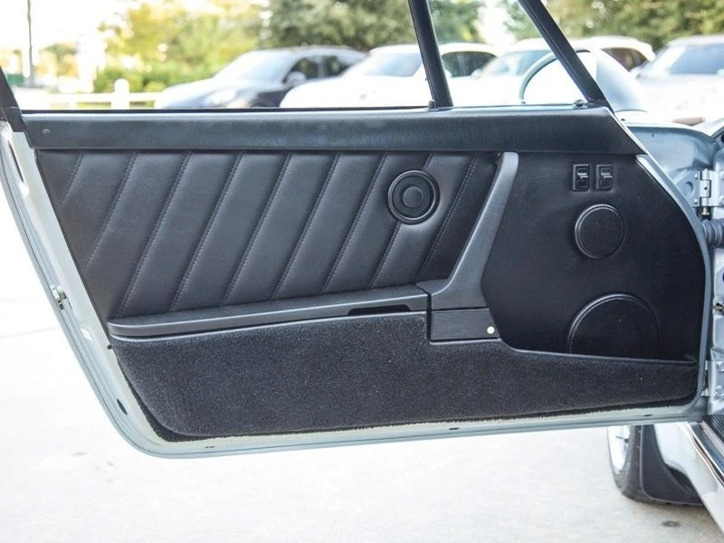 1994 Porsche 964 Turbo - Image 11 of 30