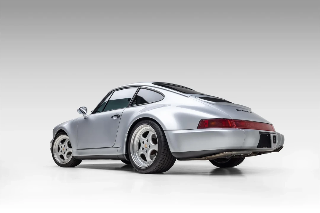 1994 Porsche 964 Carrera 4 - Image 7 of 31