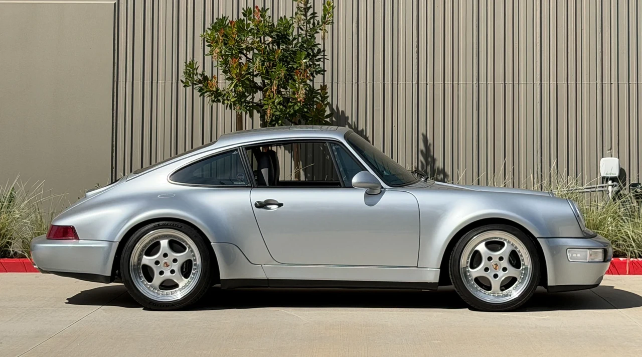 1994 Porsche 964 Carrera 4 - Image 26 of 31
