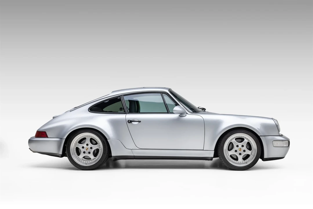 1994 Porsche 964 Carrera 4 - Image 12 of 31