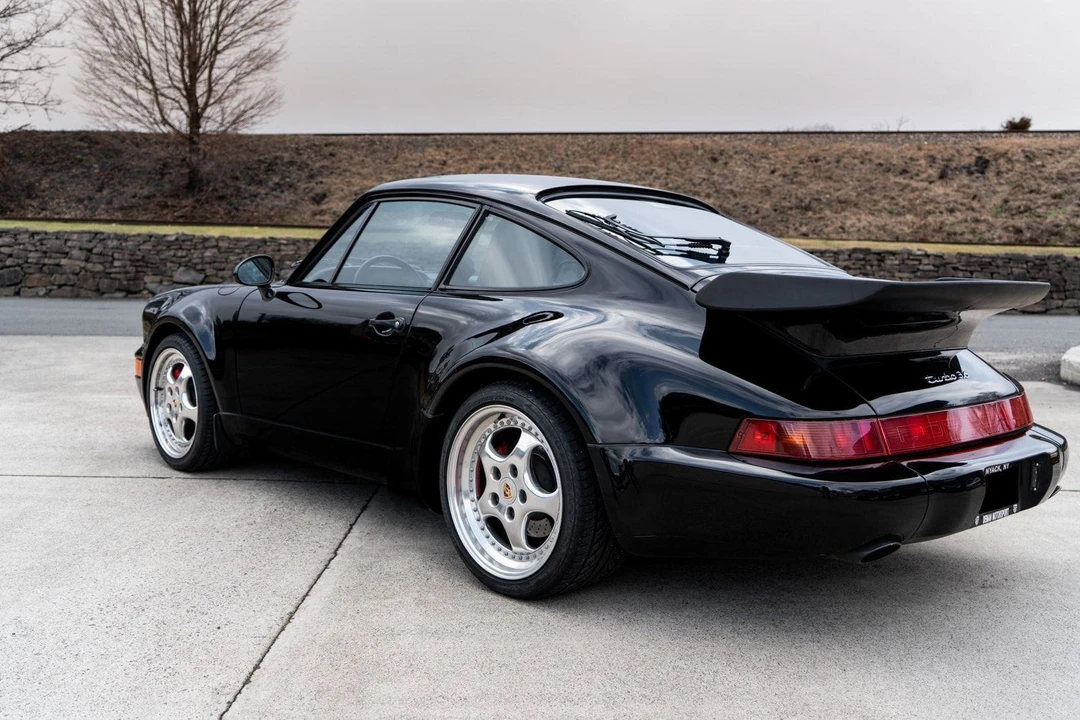1994 Porsche 964 Turbo - Image 23 of 31