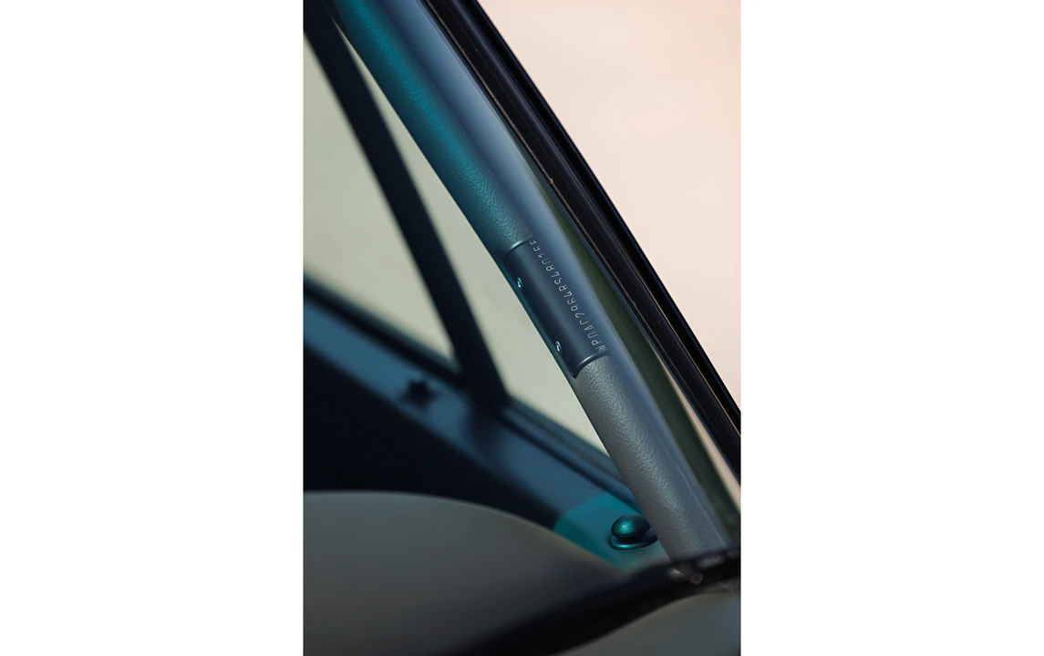 1994 Porsche 964 Turbo - Image 15 of 31