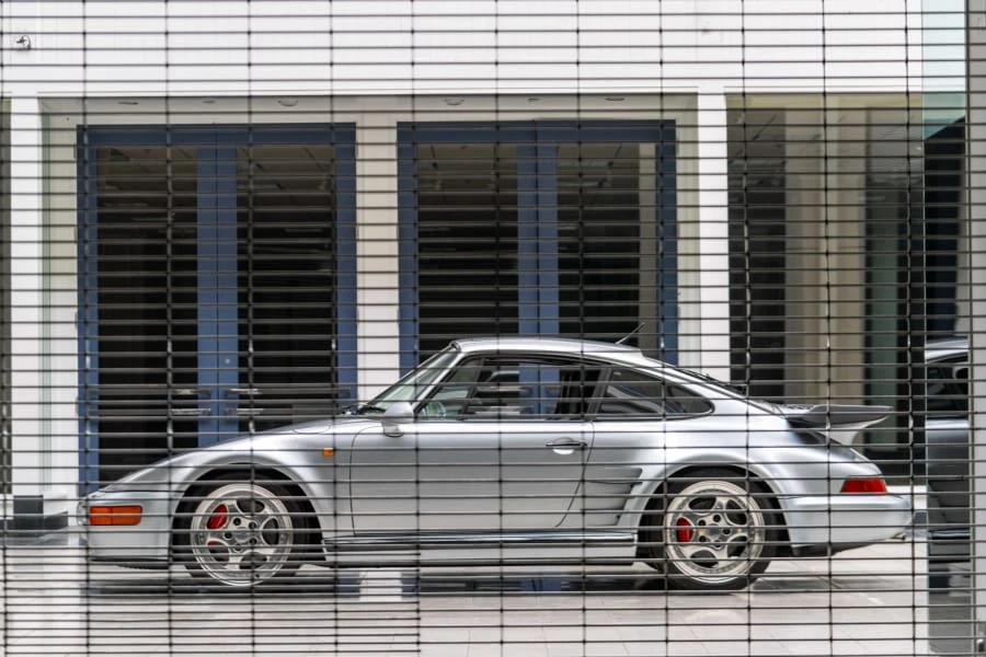 1994 Porsche 964 Turbo S - Image 24 of 31