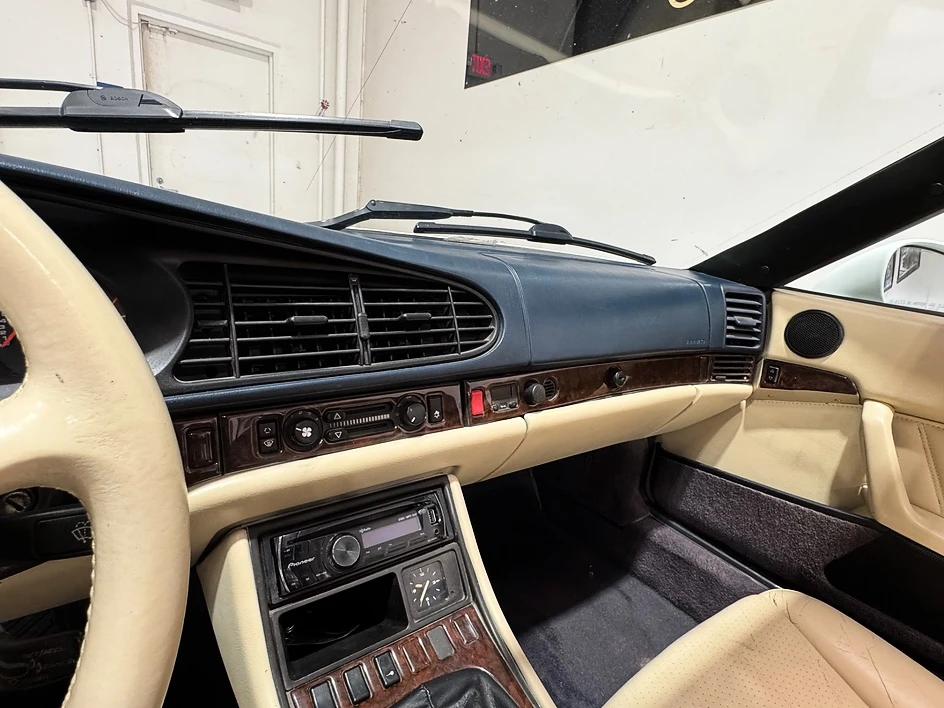 1995 Porsche 968 - Image 12 of 31