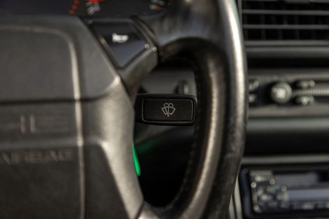 1995 Porsche 968 - Image 22 of 30