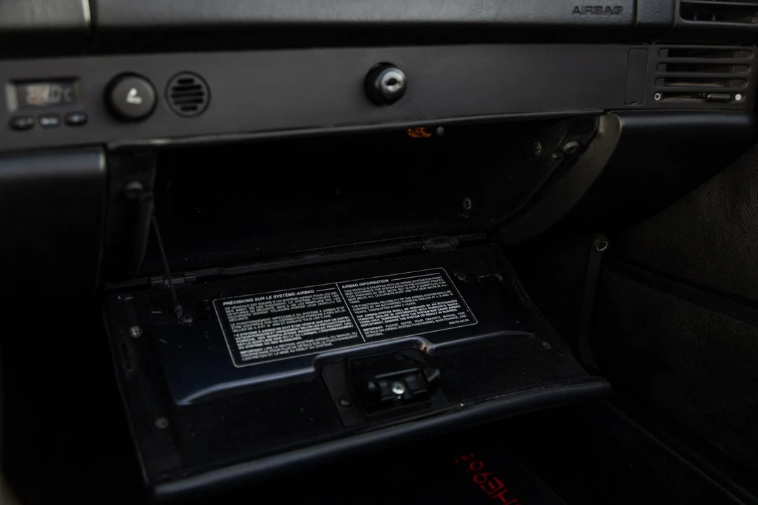 1995 Porsche 968 - Image 29 of 30