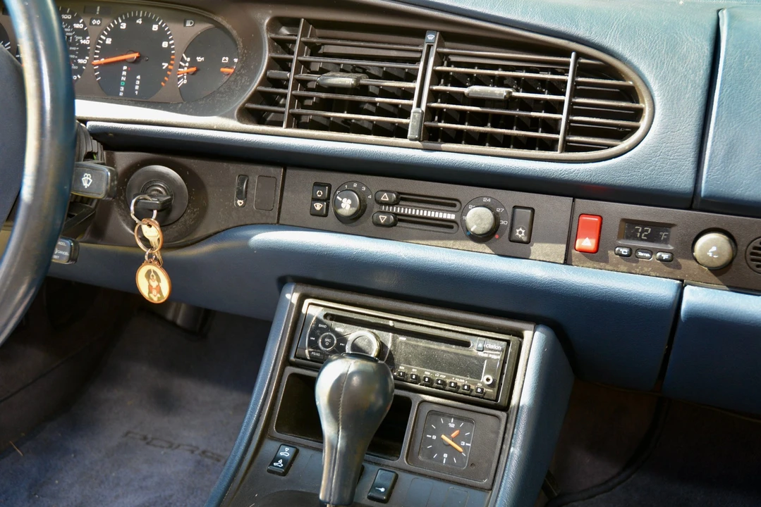 1994 Porsche 968 - Image 7 of 15