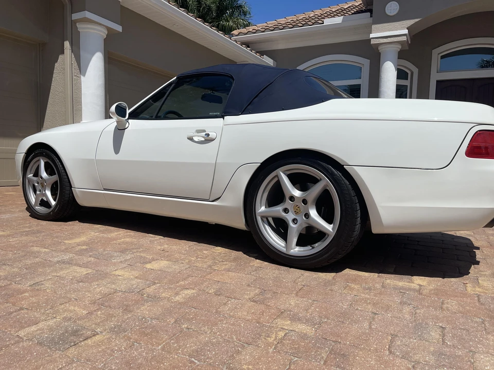 1994 Porsche 968 - Image 8 of 31