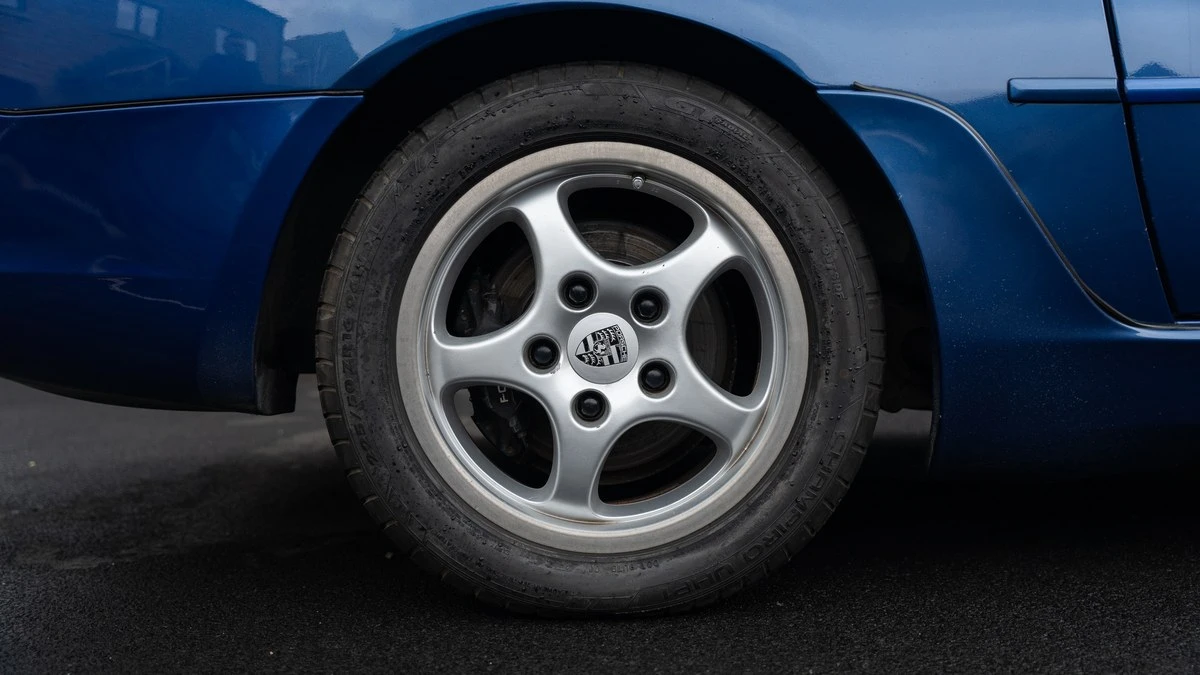1994 Porsche 968 - Image 17 of 30