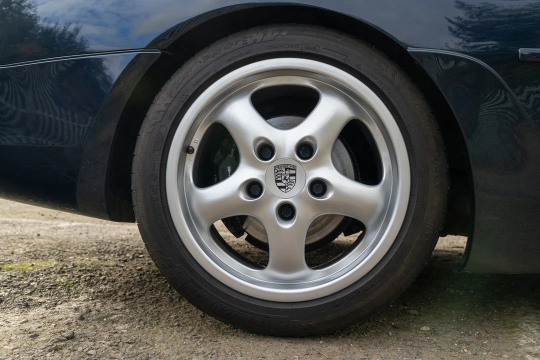 1994 Porsche 968 - Image 17 of 30