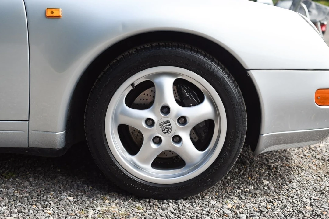 1994 Porsche 993 Carrera - Image 25 of 30