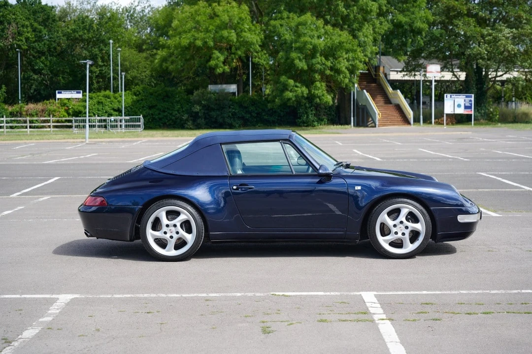1994 Porsche 993 Carrera - Image 15 of 30