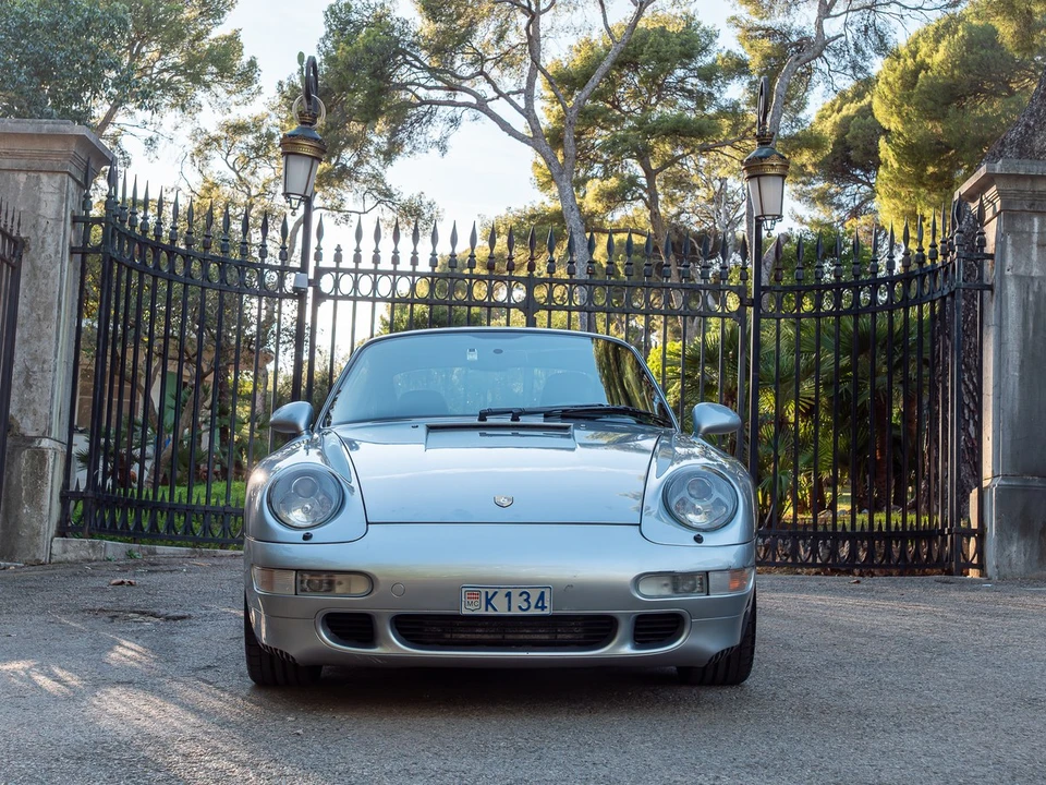 1994 Porsche 993 Carrera 4 - Image 20 of 30